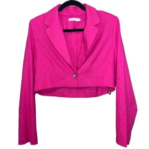 Lush Cropped Tweed Blazer